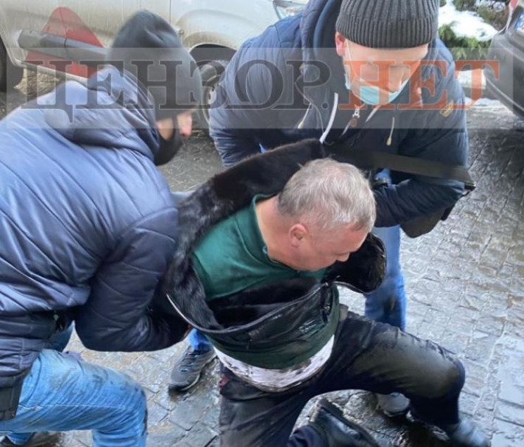 В СБУ подтвердили задержание своего сотрудника, готовившего заказное убийство