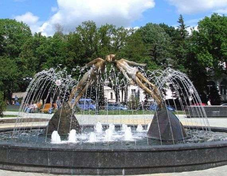 Сквер в центре Харькова планируют отдать под строительство торгового центра, — ХАЦ