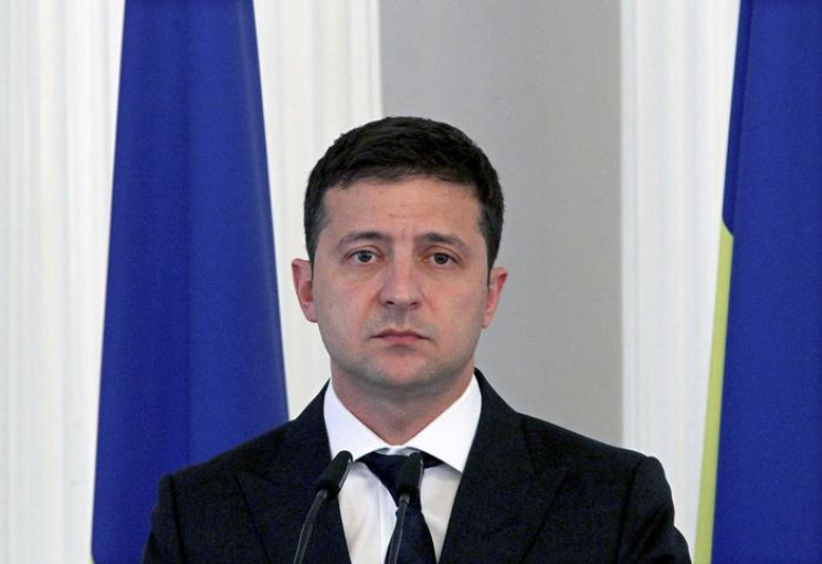 Зеленский решил доработать свой законопроект о прекращении полномочий судей КСУ