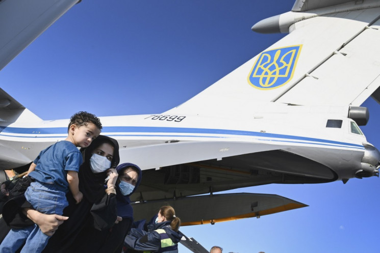 США попросили Украину помочь с эвакуацией людей из Афганистана