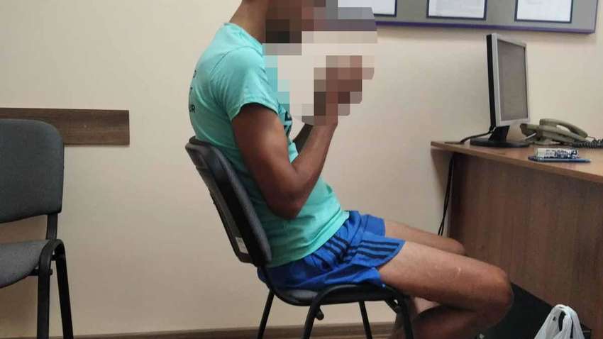 Предложил подвезти во время грозы: в Винницкой области мужчина изнасиловал малолетнюю (ФОТО)