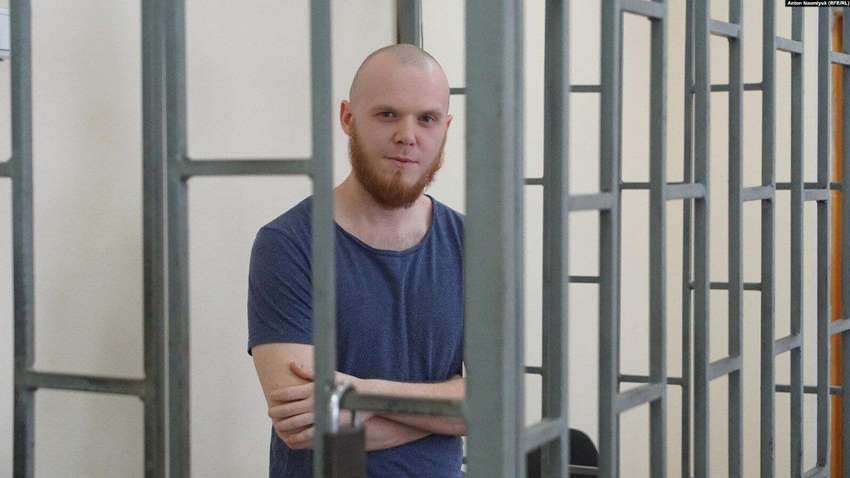 В России осужденного украинца принудительно привили от COVID-19: что известно о его состоянии здоровья