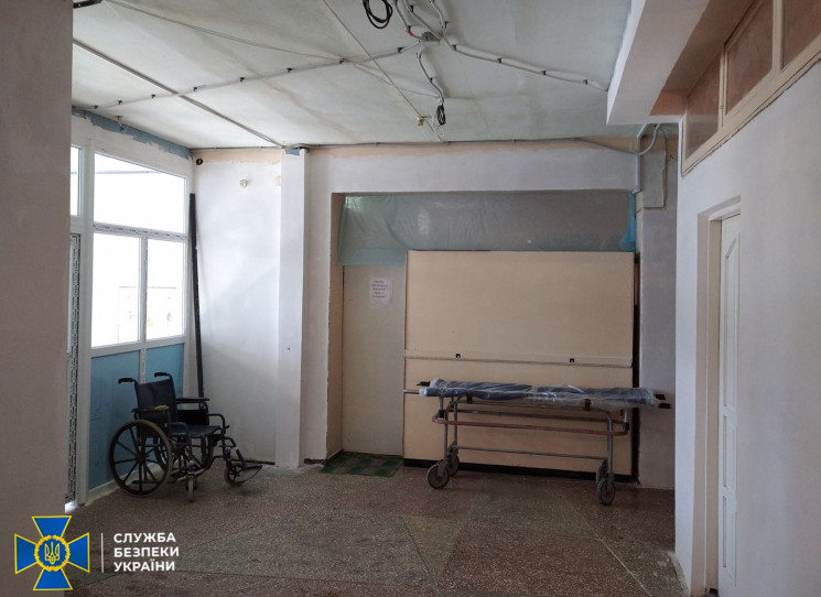 Чиновники Черкасской ОГА украли 750 тыс. грн на ремонте больницы: Фото после “капитального ремонта”