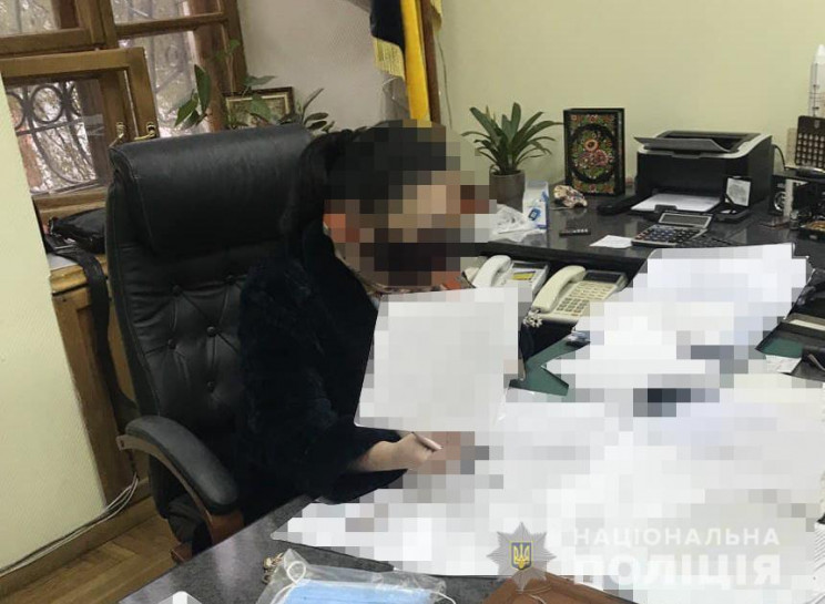 Экс-руководителя Днепропетровской ОГА обвиняют в хищении земли