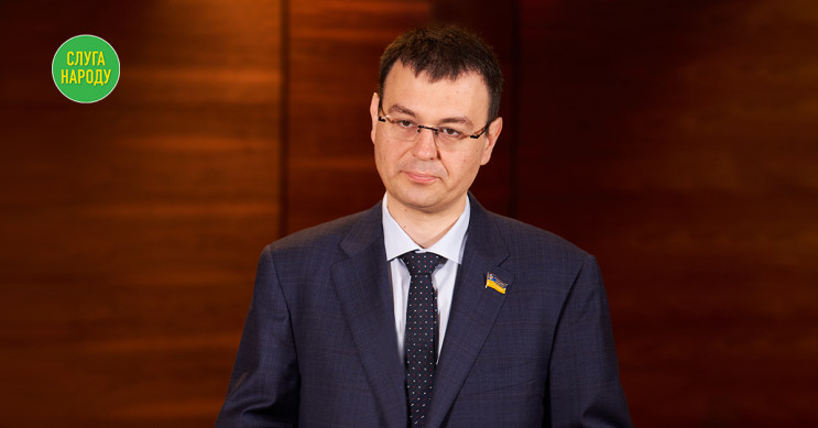 “Слуга” Гетманцев анонсировал введение нового налога на жилье: О чем идет речь
