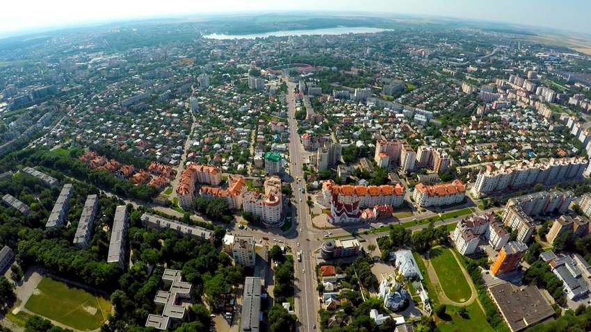 Названы самые популярные туристические направления внутри Украины
