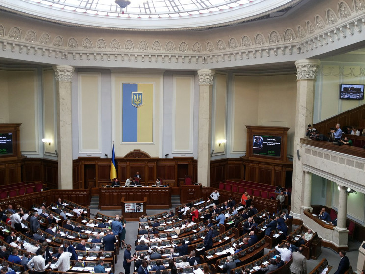 В Раду проходят аж восемь партий — социология