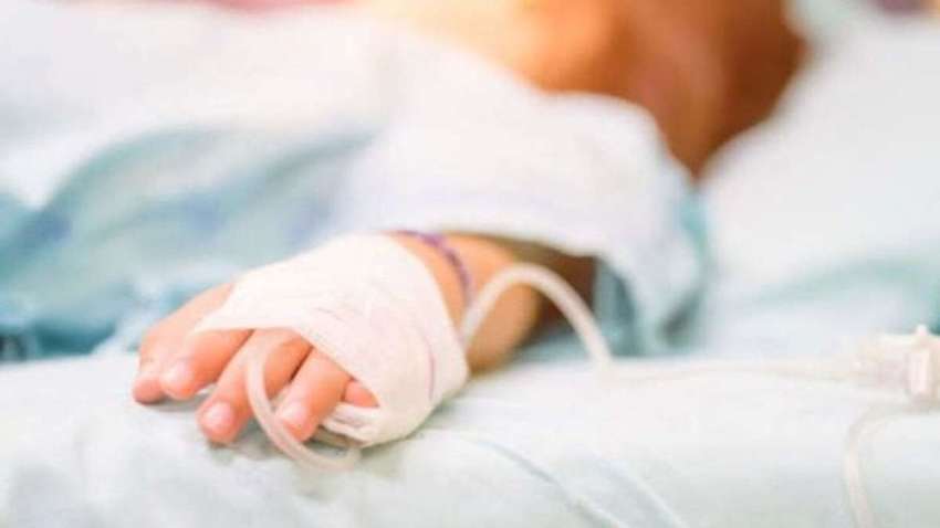 Все начиналось, как простуда: во Львове за жизнь борется 5-летняя девочка, у которой поражены 80% легких