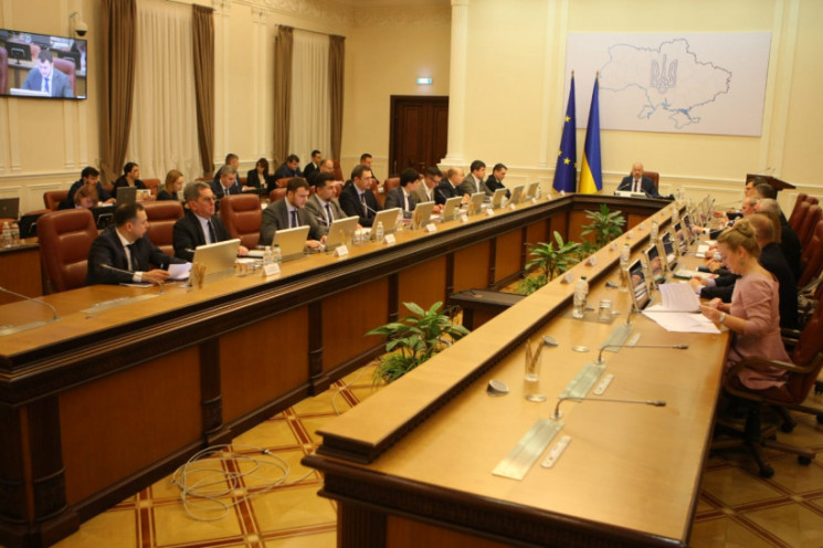 Рада может уволить четырех министров, — нардеп