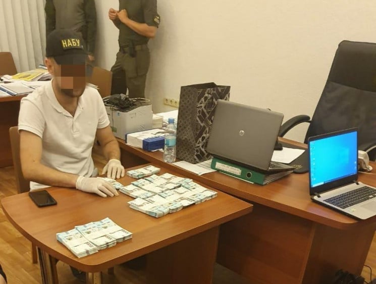 Суд увеличил залог экс-чиновнику, которого Кучер поставил на руководящую должность в Харьковской ОГА