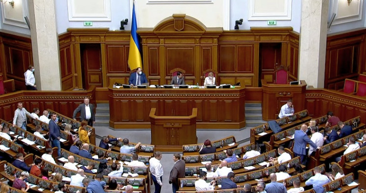 Рада соберется на внеочередное заседание: Что и когда рассмотрят нардепы