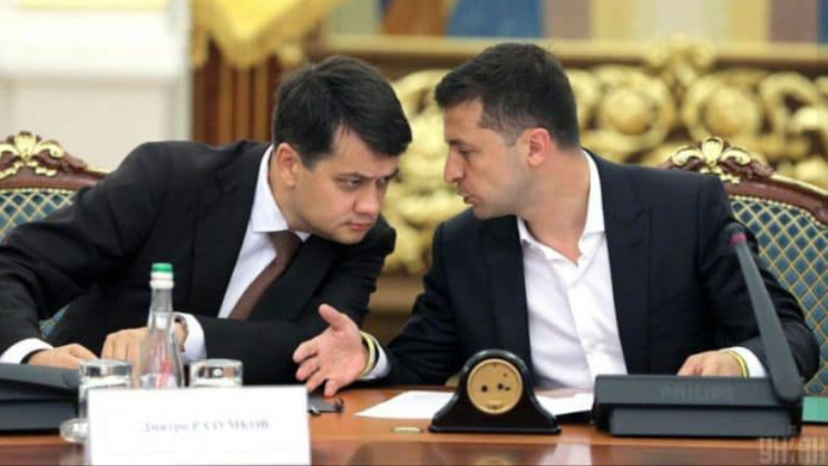 Отставка Разумкова: Почему это никак не повлияет на политические расклады