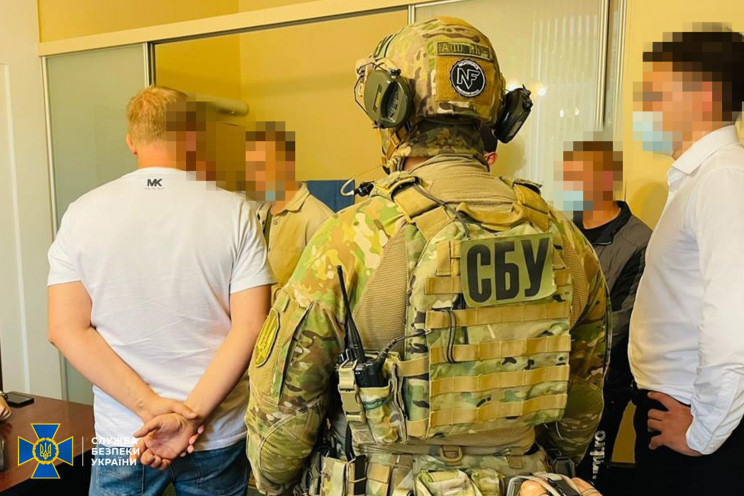 В Полтаве на систематических поборах поймали депутата горсовета