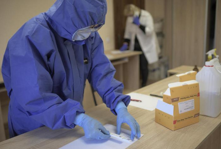 В Украине среди новых случаев коронавируса наибольшее количество инфицированных “Дельта”-штаммом