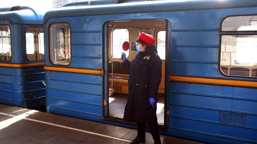 Зеленский назвал единственный путь, который может спасти Украину от введения полного локдауна