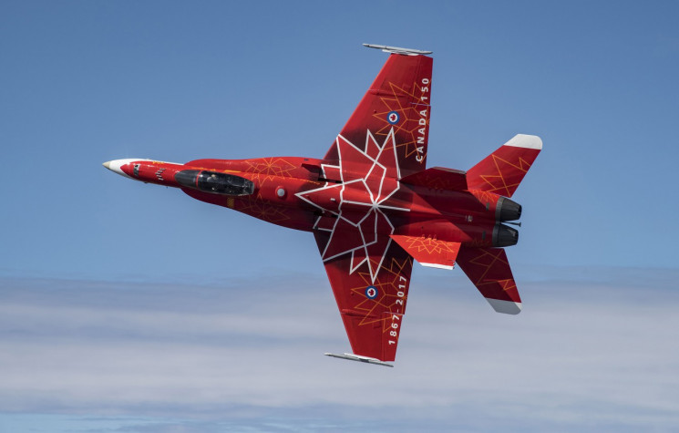 Новые истребители: Как Украину защитят канадские CF-18 Hornet