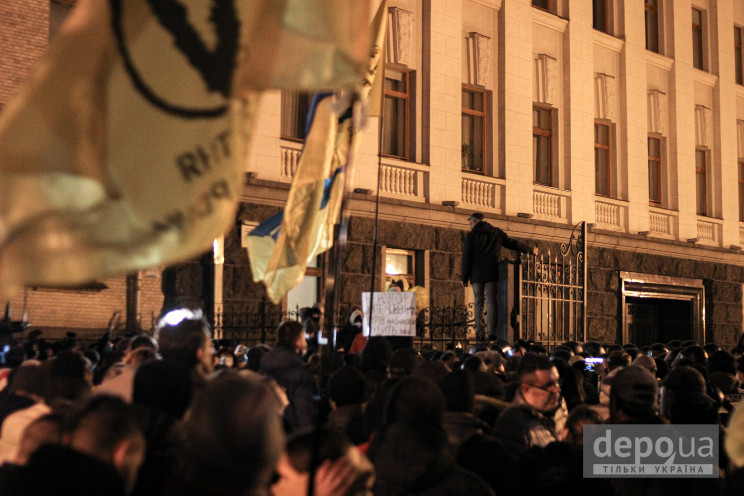 Годовщина Революции Достоинства и акция против Ермака: Как это было (ФОТОРЕПОРТАЖ)