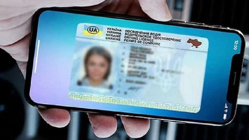 Купила водительское удостоверение в Instagram: в Ивано-Франковской области поймали женщину с поддельным документом