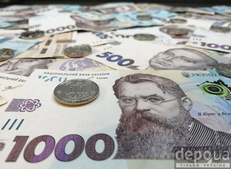 Корниенко заявил, что за участие в госперевороте украинцам предлагают по 1 тыс. грн