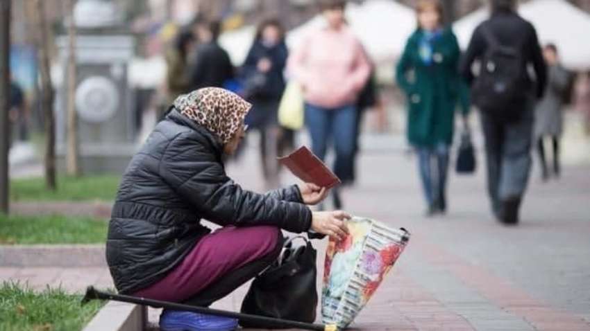 Украинцы назвали виновных в ухудшении своего материального положения, – опрос