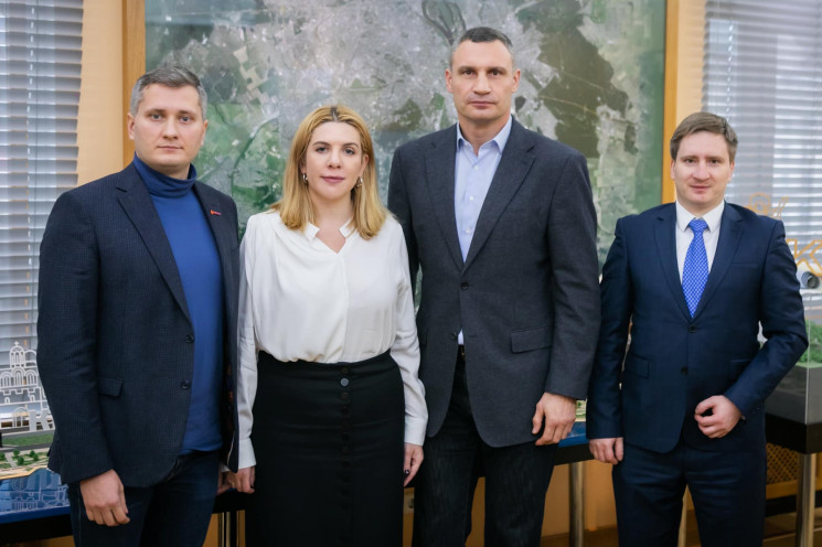 “Это средство политического давления”, – “Голос” выступил против закона о столице