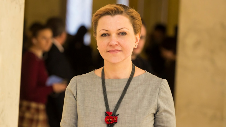 Кабмин хочет дотировать коррупционную “Укрзализныцю” за счет бюджетов местных громад, – Оксана Продан, “УДАР Виталия Кличко”