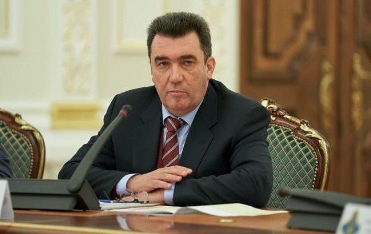 СНБО неожиданно решили собрать не в пятницу, как всегда, а в среду: О чем пойдет речь – молчат