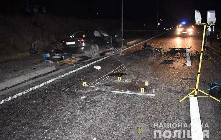 Погибли супруги: возле Тернополя пьяный водитель совершил жуткое ДТП (ФОТО)