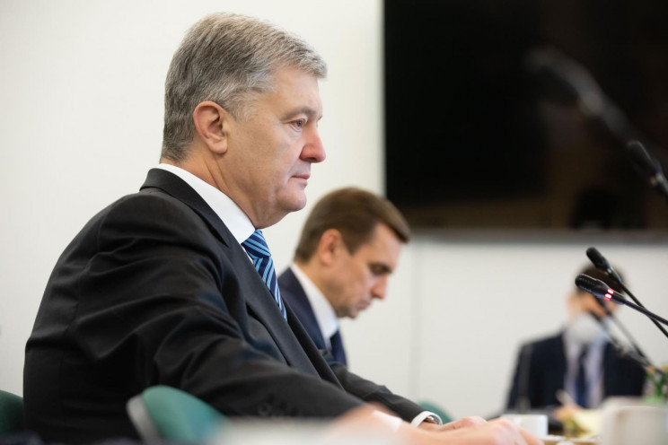 Черниговщина признала, что Порошенко преследует власть