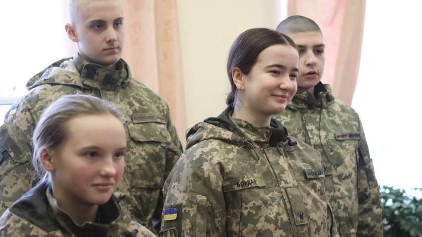 Военный учет женщин: какие последствия могут быть для украинок и работодателей