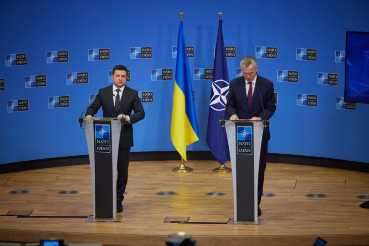 НАТО – это личный выбор украинцев, а не другого государства, – Зеленский