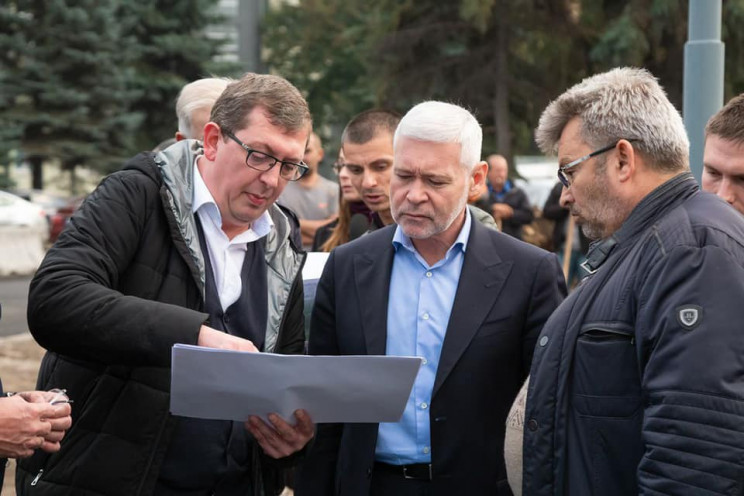 Зоопарк, “Металлист” и кладбище: Мэрия Терехова приняла бюджет Харькова на 2022 год
