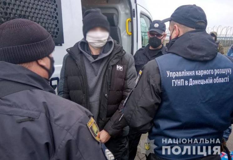 В Донецкую область вернули преступника, который пять лет скрывался в Москве