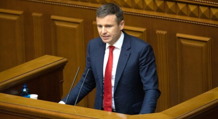 Эксперты обвинили Марченко в неэффективном управлении госфинансами, – СМИ
