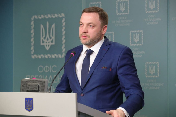 Монастырский требует запретить источники огня в реанимациях после трагедии в Прикарпатье