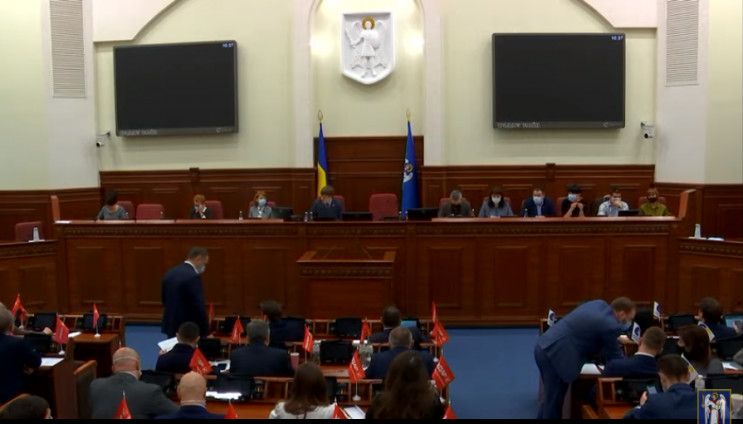 Киевсовет выделил на строительство и реконструкцию городской инфраструктуры 13,1 млрд грн