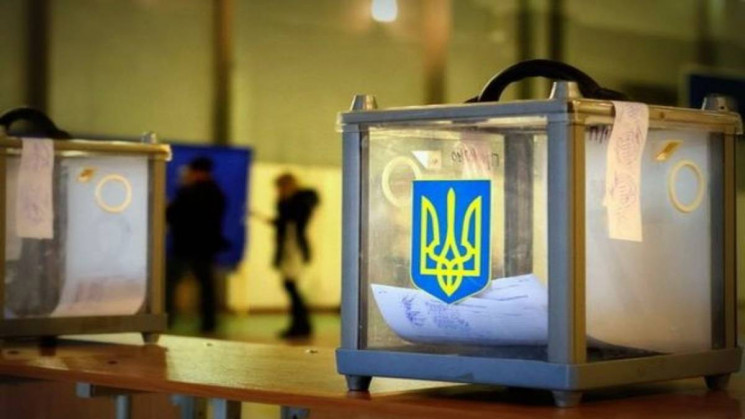 Рада назначила внеочередные выборы мэра в Золотоноше вместо Войцеховского, ставшего нардепом-“слугой”