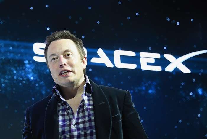 Илон Маск заявил, что SpaceX ждет банкротство: что произошло