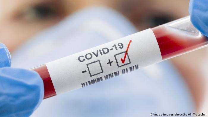 Украинской вакцины против COVID-19 не будет