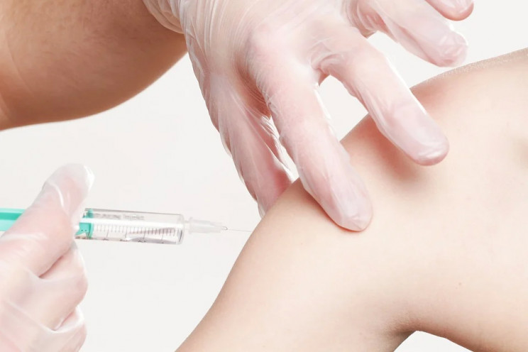 Израиль передаст Украине полмиллиона доз COVID-вакцины от AstraZeneca