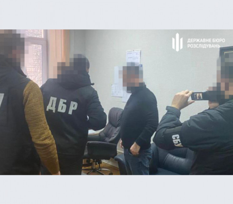 Экс-руководителя Кропивницкой таможни подозревают во взяточничестве
