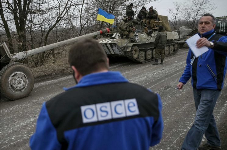 ОБСЕ зафиксировала 111 единиц российской техники и вооружение за линией хранения