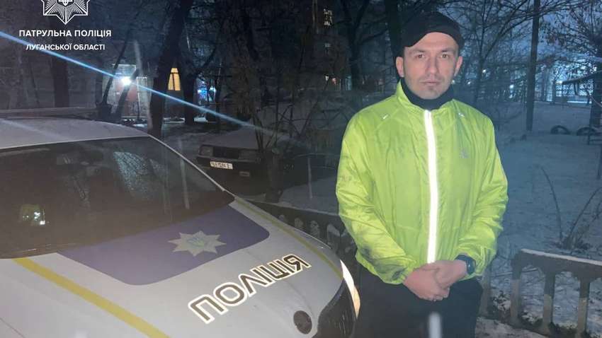Геройство в выходной: полицейский спас мальчика из охваченной огнем квартиры