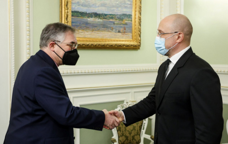 “Няни” Зеленского уже привлекли $2 млрд инвестиций