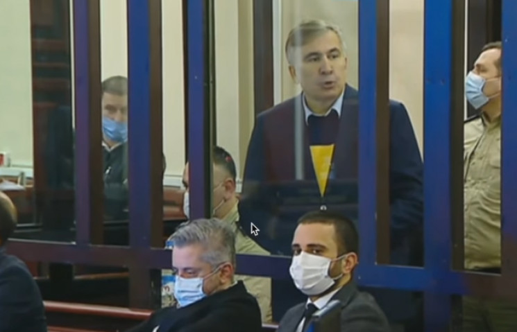 Саакашвили на суде призвал Украину спасти его от пыток (ВИДЕО)