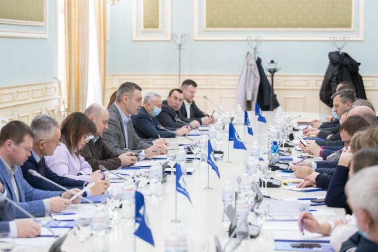Правление Ассоциации городов Украины обратилось к Президенту по поводу давления правоохранительных органов на местное самоуправление, – Кличко
