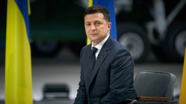 Зеленский уволил голов трех районов Киева