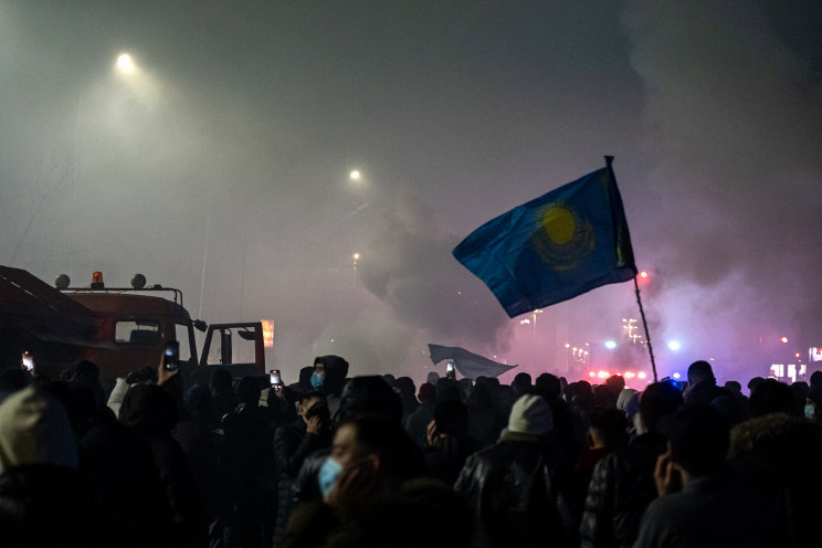 Германия прекращает экспорт оружия в Казахстан
