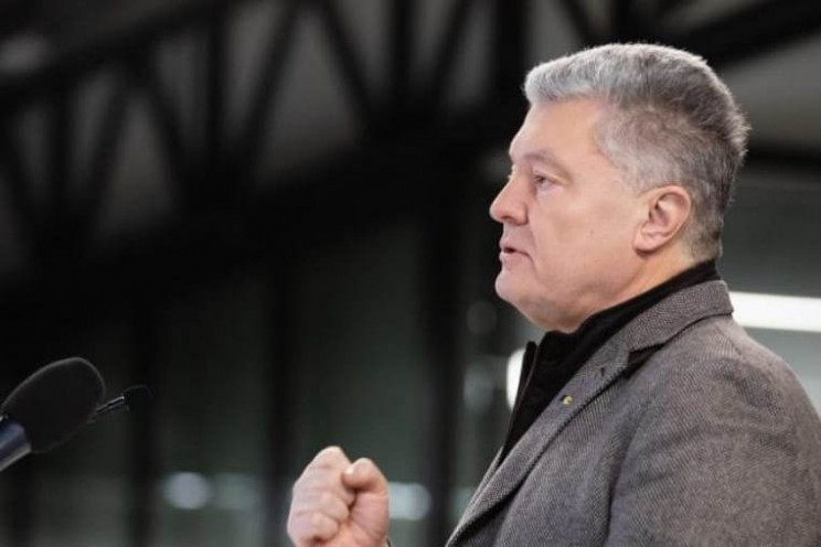 Печерский суд арестовал имущество Порошенко