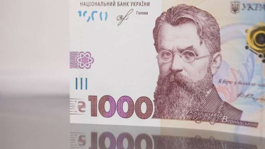 “Ковидную тысячу” начали выдавать подросткам: как получить и на что можно потратить